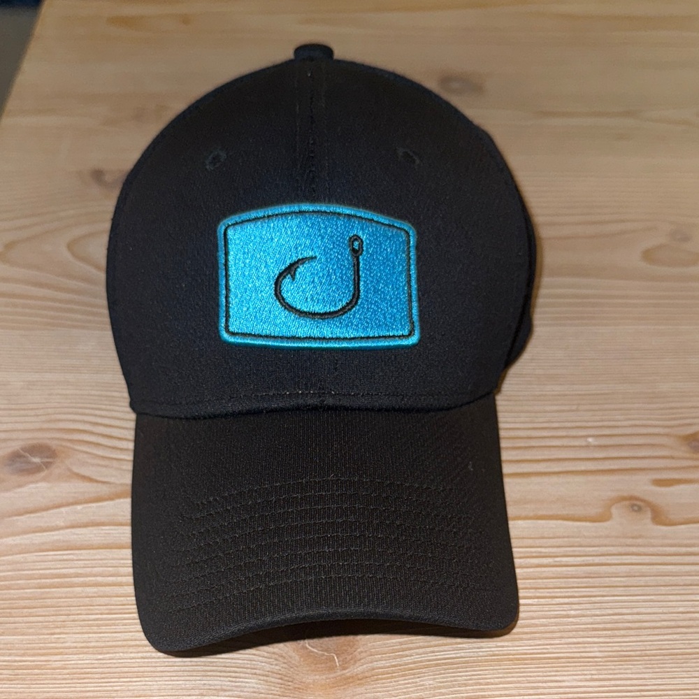 Avid Fitted Hat